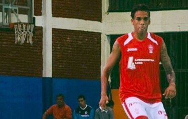 Hijo de Armando Dely es convocado para entrenar con el equipo de futsal