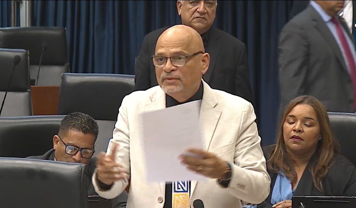 El proyecto sobre el derecho a réplica seguirá en segundo debate