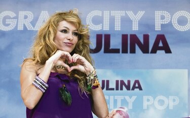 Paulina Rubio logra acuerdo y evita juicio por incumplimiento de contrato