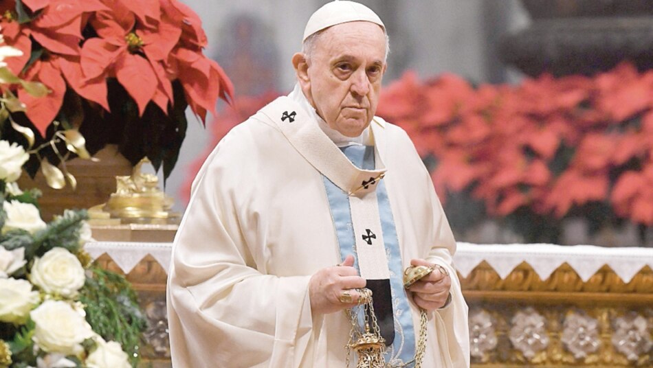 El papa insta a trabajar por la paz en mensaje de Año Nuevo