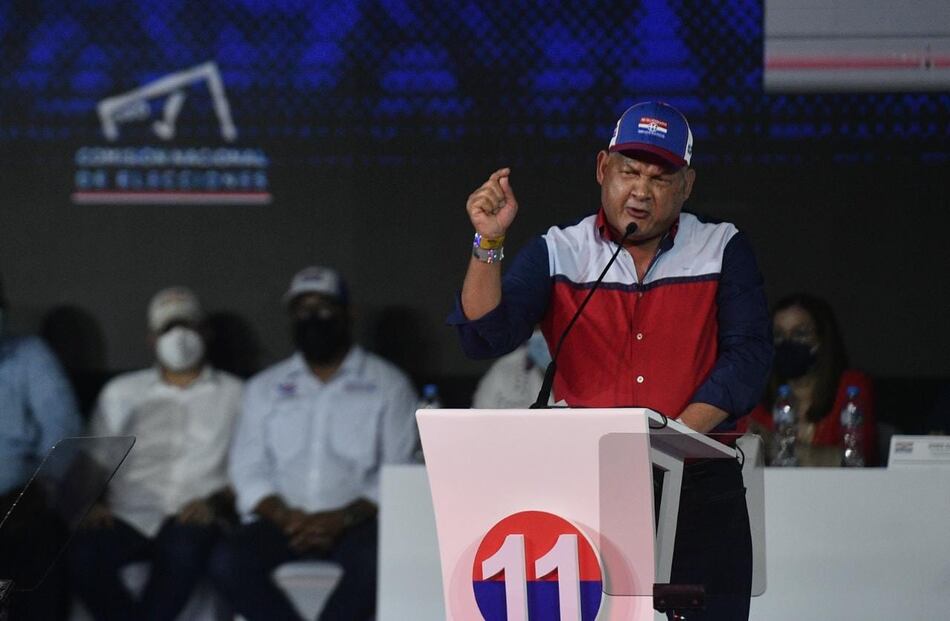 PRD: más voces contra ‘el dedo proclamador’