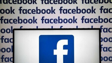 Mark Zuckerberg promete una libra 'segura, estable y bien regulada'