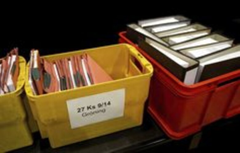 Empieza juicio Oskar Gröning, el 'contable' de Auschwitz