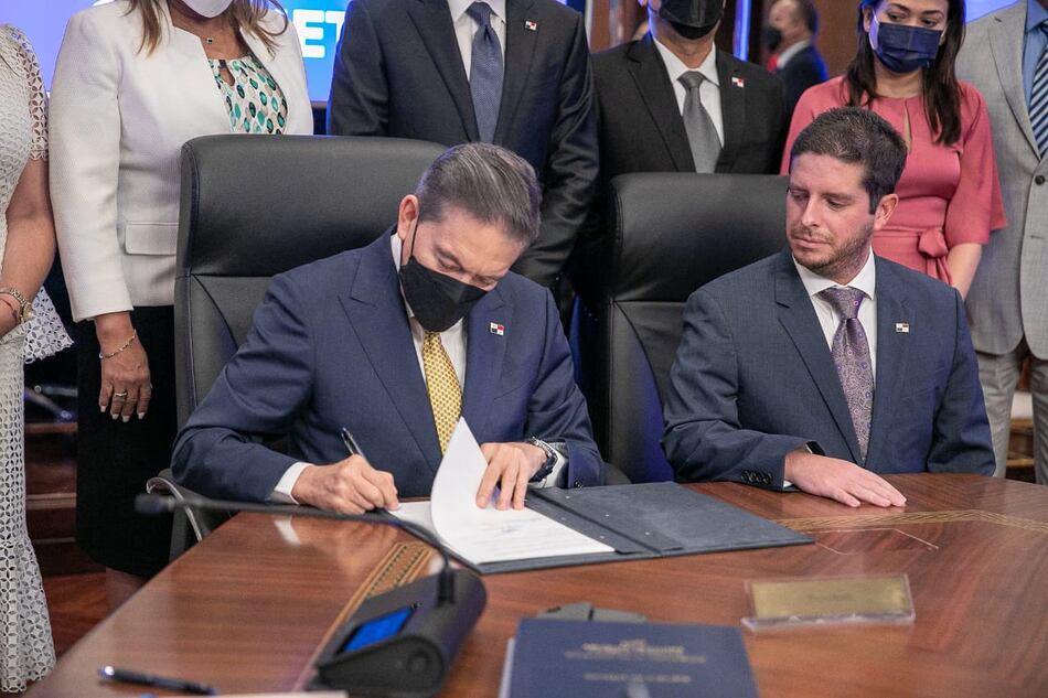 Publican decreto que ordena disminuir en un 30% el precio de 170 medicamentos