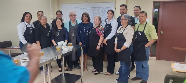 Geisha panameño bajo análisis molecular: la ciencia del café que conquista el mundo