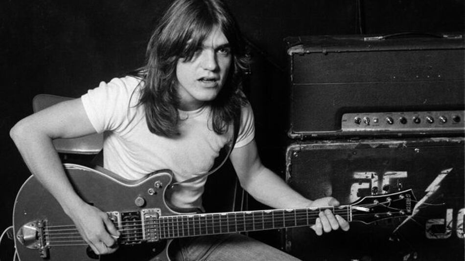 Muere Malcolm Young, guitarrista y cofundador de AC/DC