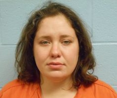 Mujer arrolla a personas en Oklahoma; hay tres muertos