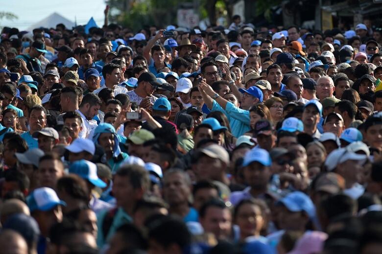 El Salvador: Bukele da ultimátum de una semana a diputados para que aprueben préstamo