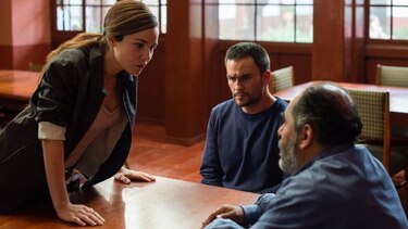 La serie ‘Distrito Salvaje’ (Netflix) propone el diálogo en Colombia