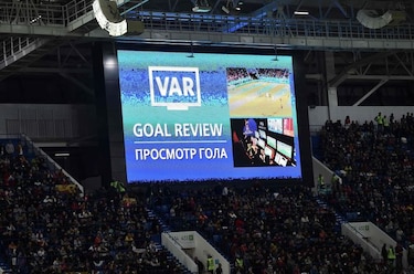 El VAR, un 'jugador' clave en Rusia