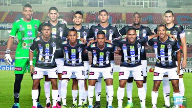 Tauro celebra hoy su aniversario número 33