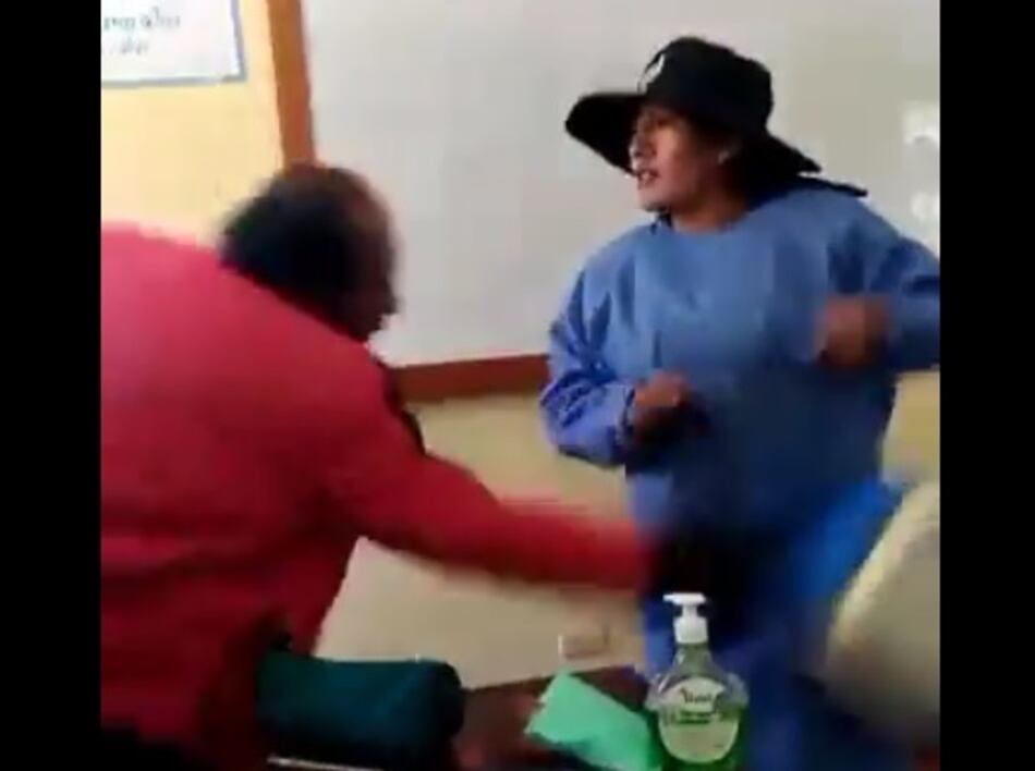 ‘Antivacunas’ atacan a enfermeras y se llevan 250 dosis contra la influenza en Perú