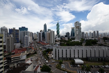 Deuda de Panamá roza los 52 mil millones de dólares, gobierno logra reducir intereses