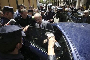 España se pregunta si detención de exdirector del FMI es una 'estrategia electoral'