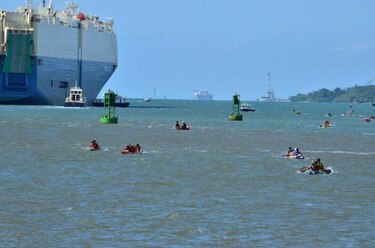Almost, líder en primer día de la regata de cayucos Océano a Océano