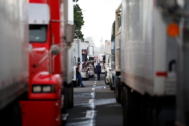 Bloqueos de vías ponen en riesgo el comercio terrestre entre Panamá y Centroamérica, advierte COEL