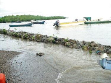 Evitarán que el mar arrase con Garachiné