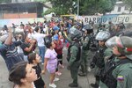 Con protestas, venezolanos han expresado su rechazo a la reelección de Maduro; así ha transcurrido la jornada
