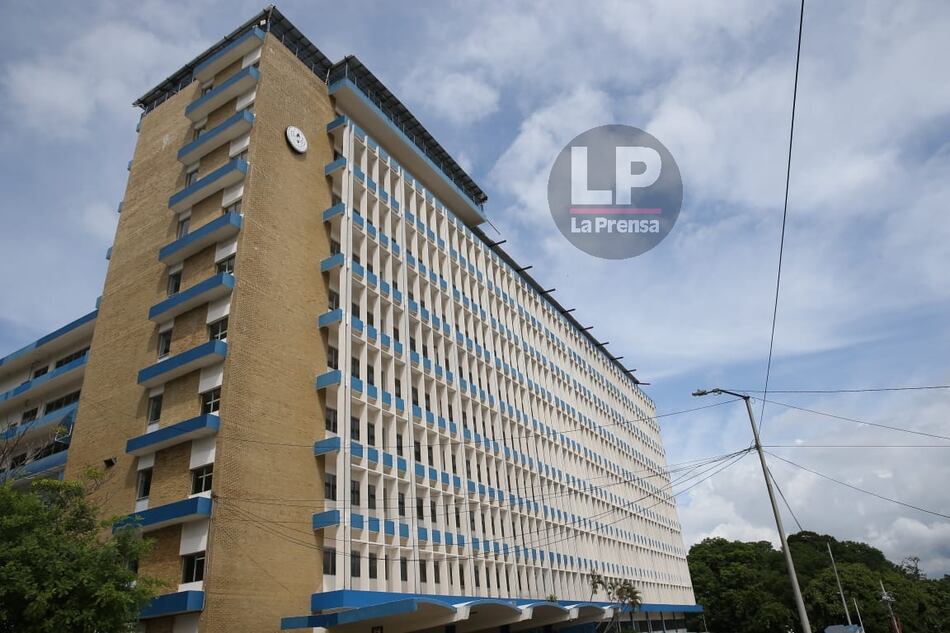 Denuncian favoritismo en el Complejo Hospitalario de la CSS