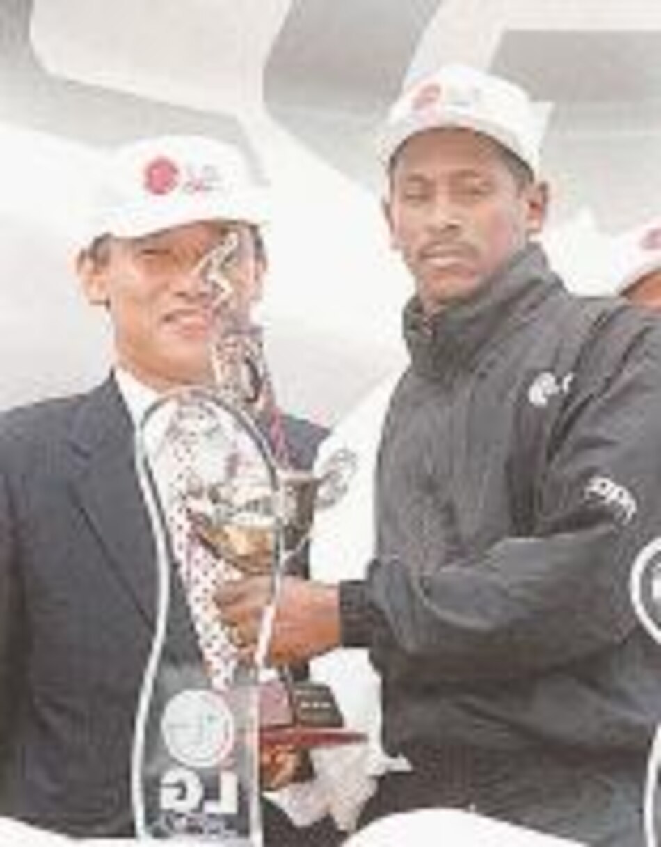 Alfredo Poyatos dirigirá al Tauro en lo que resta del torneo