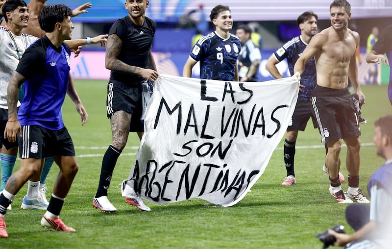 Argentina enfrentaría una segunda sanción económica por el mensaje sobre las islas en el Atlántico sur