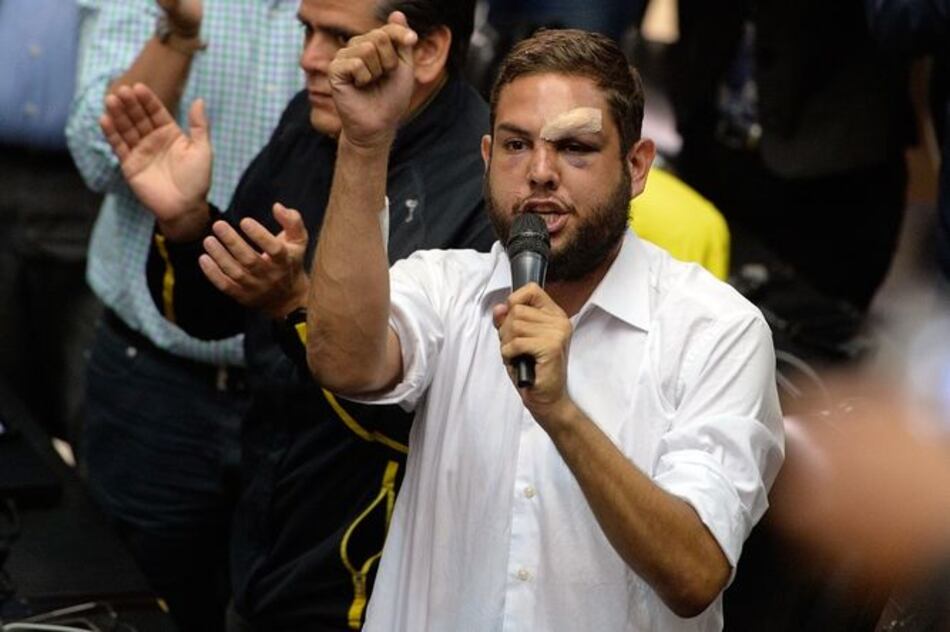 Diputado Juan Requesens, preso por ‘atentado’ contra Maduro, conversó con su familia