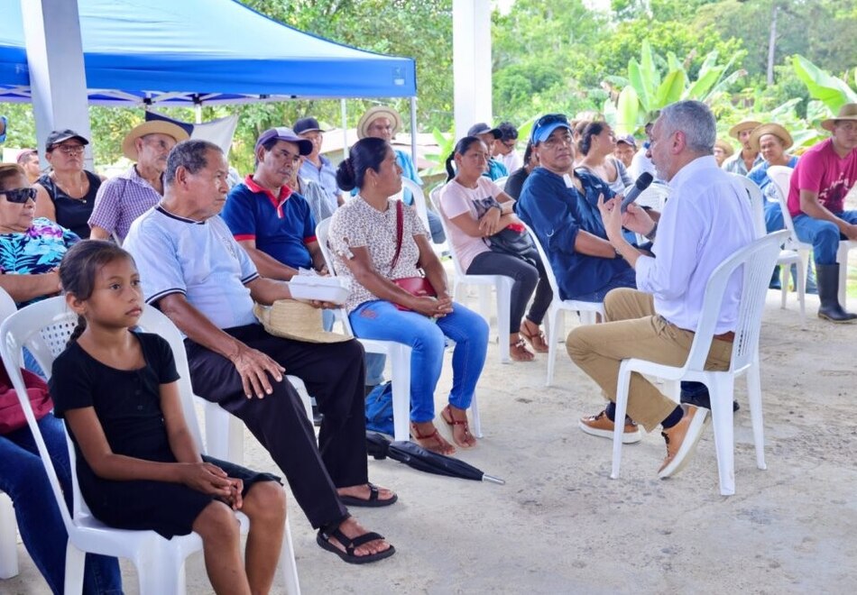 Administrador del Canal sostiene encuentro con pobladores de río Indio: ‘nuestro interés es escucharlos’