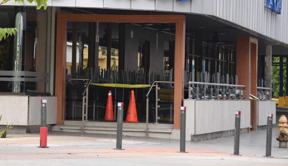 Mil restaurantes cierran por la crisis