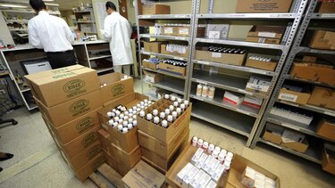 Caja de Seguro Social aplaza licitación de insumos medicoquirúrgicos