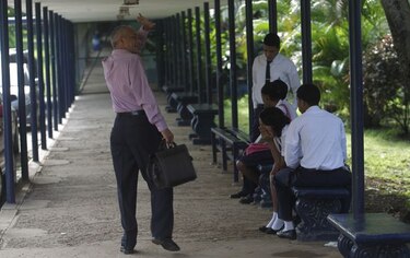 Colegio T. Lefevre y Remón Cantera comenzarán clases este lunes 9 de marzo
