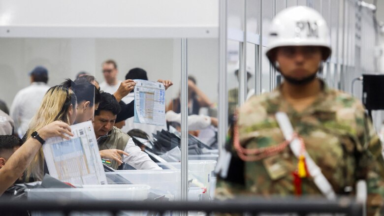 El senador Rodrigo Paz y el expresidente Jorge Quiroga se disputarán la presidencia de Bolivia en segunda vuelta, poniendo fin a 20 años de gobierno del MAS