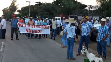 Productores vuelven a protestar; piden pronto encuentro con el presidente Varela