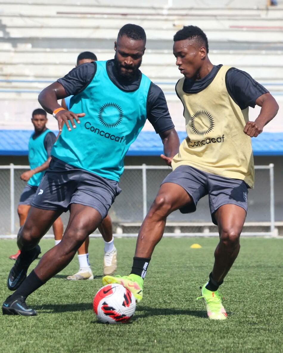 Tauro busca terminar la faena en casa contra Motagua