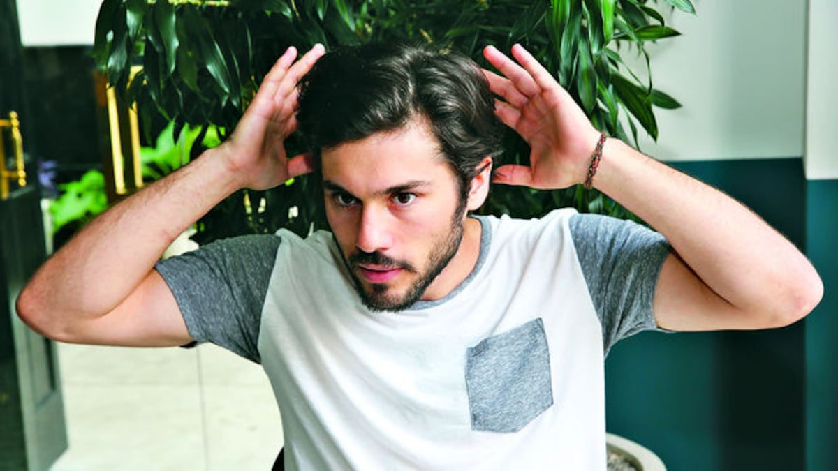 Darren Ornitz (30) relata que fue golpeado en la cabeza y recibió patadas cuando estaba en el suelo. Empero, indica que algunos de los agentes fueron respetuosos durante la requisa.