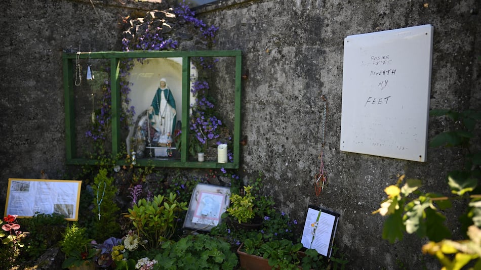 Los cientos de bebés que acabaron enterrados en una fosa común secreta en Irlanda