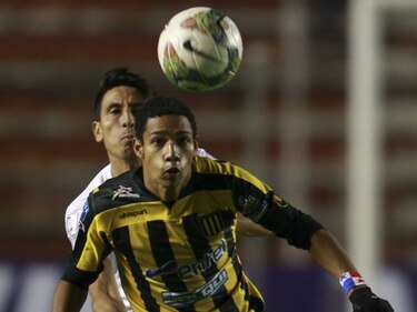 El panameño Boris Alfaro firma con el San Martín de Perú