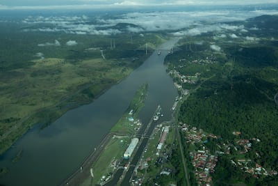 Canal de Panamá cambia las reglas para asignar cupos de tránsito y actualiza el NetZero