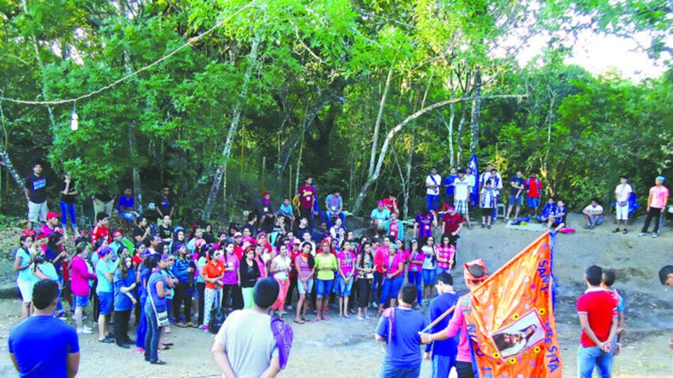 Jóvenes optan por un retiro espiritual