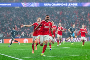 Minuto a Minuto: Benfica golea al Real Madrid y se clasifica