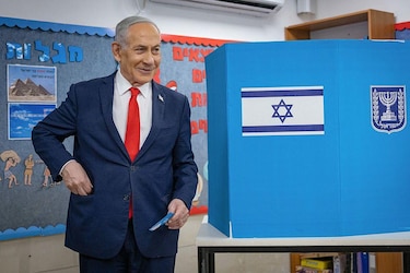 4 escenarios que se abren en Israel luego de que ni Netanyahu ni Eisenkot lograran mayoría absoluta en las elecciones