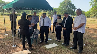 Se inicia exhumación de restos de Heliodoro Portugal; practicarán nueva prueba de ADN