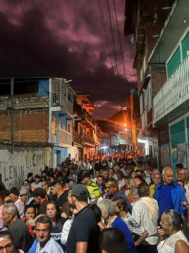 Brian Nichols: A los venezolanos se les debe permitir votar de manera segura