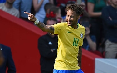 Neymar reaparece con gol en triunfo de Brasil ante Croacia
