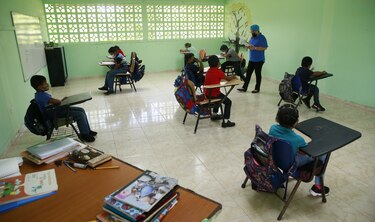 Escuelas no requieren el aval del Minsa para retornar a las aulas