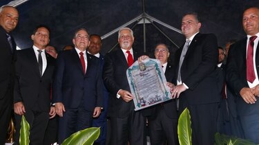 Expresidente Pérez Balladares es declarado 'hijo meritorio' de la ciudad de Panamá