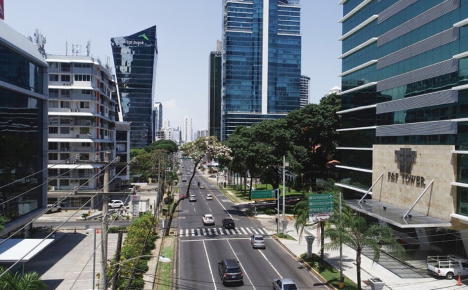 La rebaja de calificación y su efecto colateral