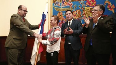 El karate llevará la bandera a Colombia