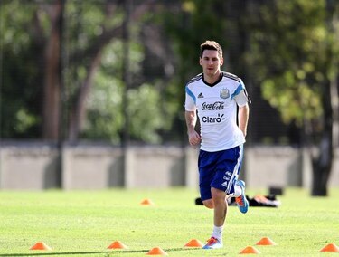 Messi pactó nueva mejora de contrato con el Barcelona, según medio
