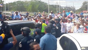 Se estanca diálogo por el agro