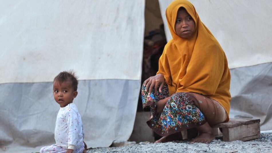 Sube a 30 la cifra de muertos en terremoto en Indonesia